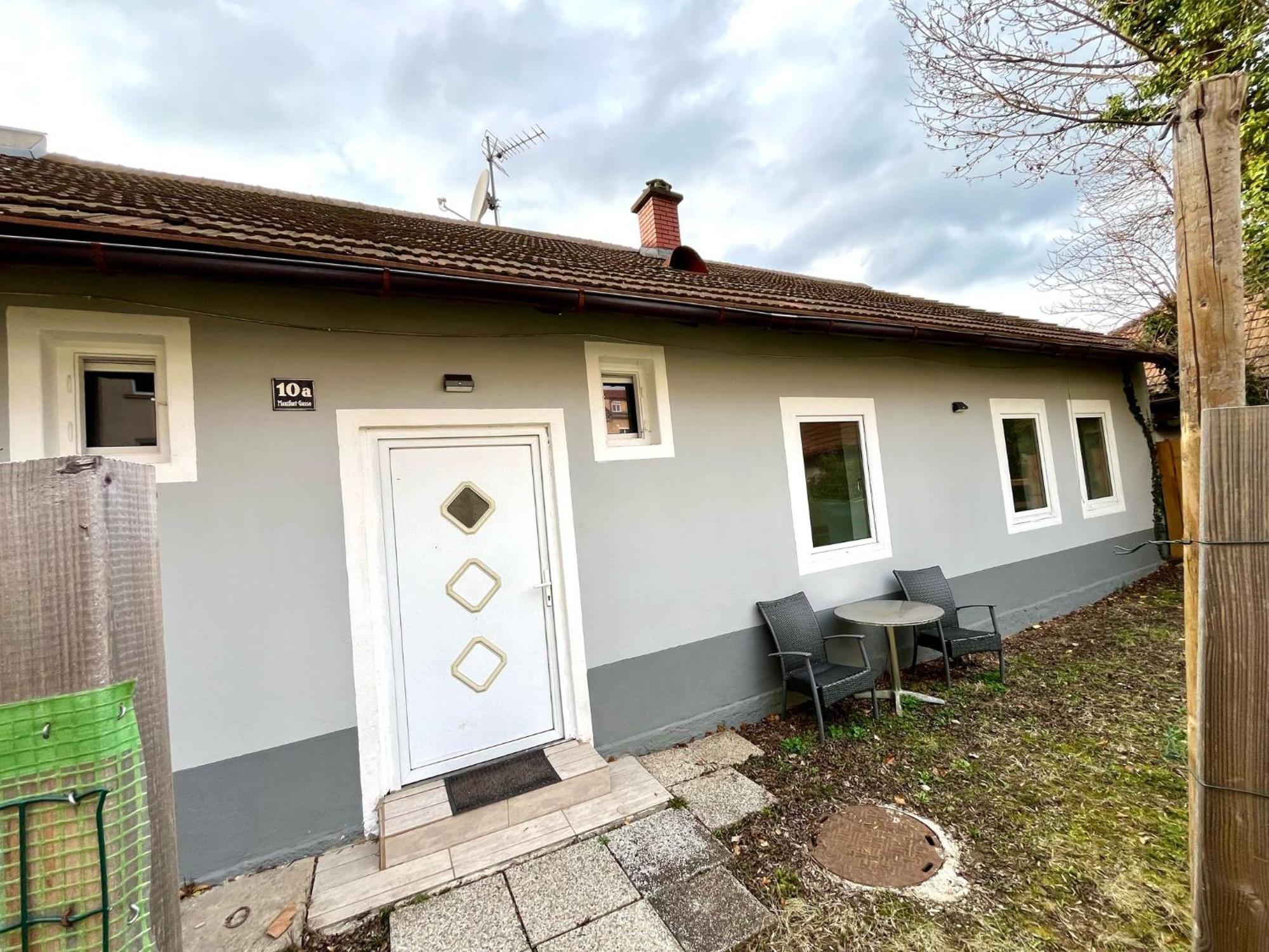 Villa Haeuschen Fuer Monteure, Autobahn Bruck an der Mur Exterior foto